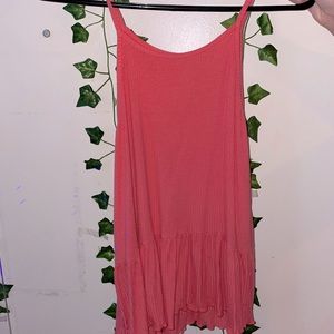 ❤️ AE strapped flowy tank